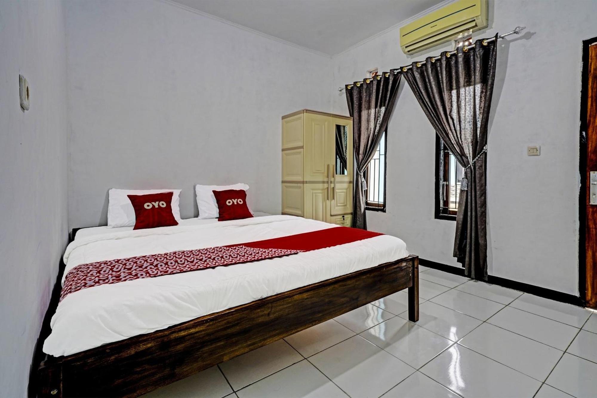 Oyo 91334 Permata Papua Guest House Pameungpeuk  Kültér fotó